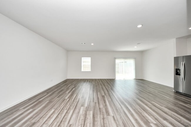 Building Photo - 1812 Corsica Crk Ln