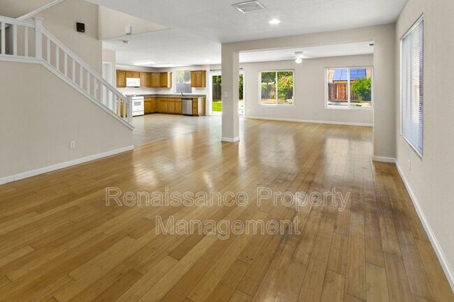 Building Photo - 433 Glenbriar Cir