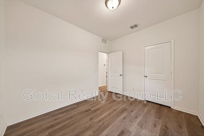 Building Photo - 13603 Lunar Light