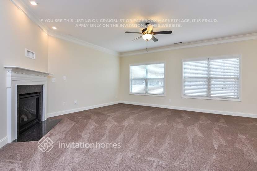 Building Photo - 117 Tarkenton Ct
