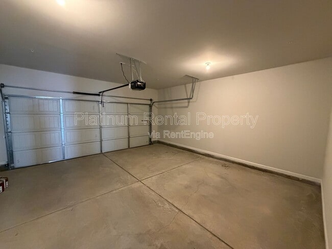 Building Photo - 342 Lanier Cir