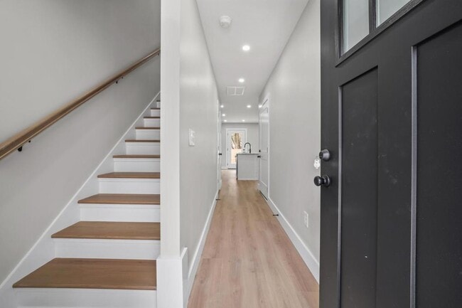 Building Photo - 116 Shipman Dr