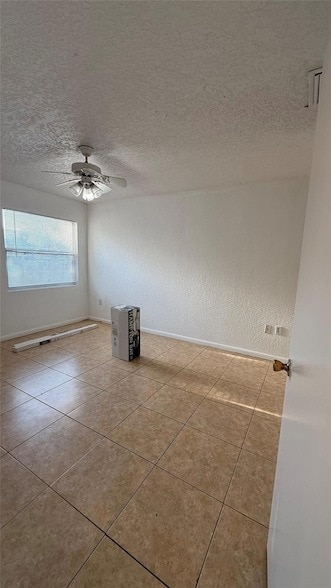 Building Photo - 873 Crystal Lake Dr