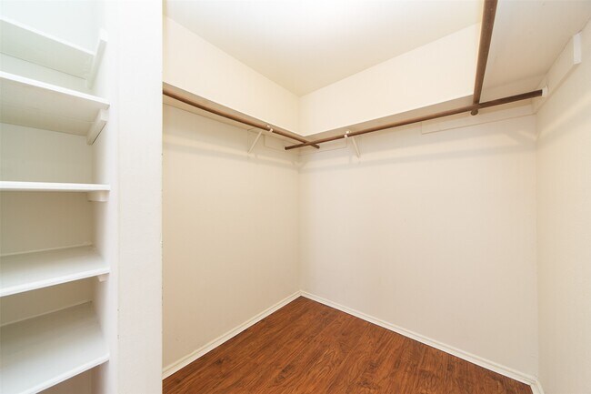 Building Photo - 22131 Eagle Meadow Dr