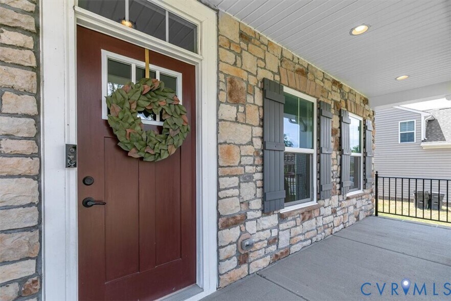 Building Photo - 10430 Eagle Ct