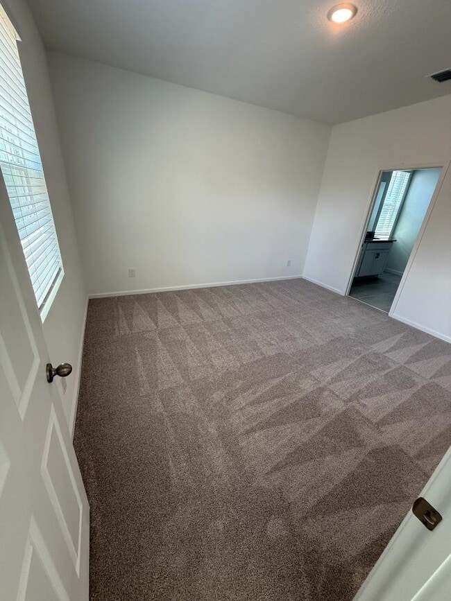 Building Photo - 5025 Quarryside Dr