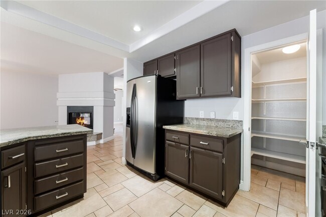 Building Photo - 8232 Bermuda Beach Dr