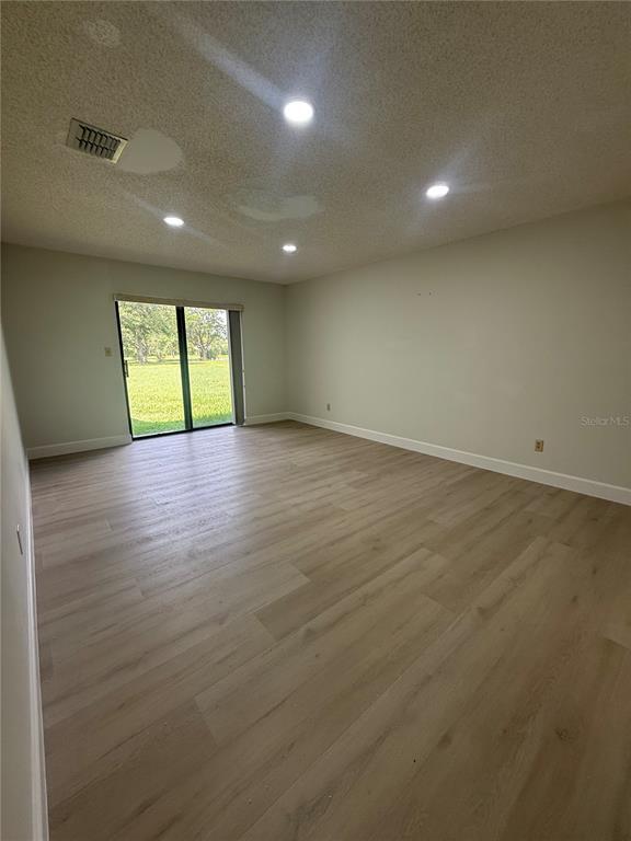 Building Photo - 10719 Lazy Lake Dr