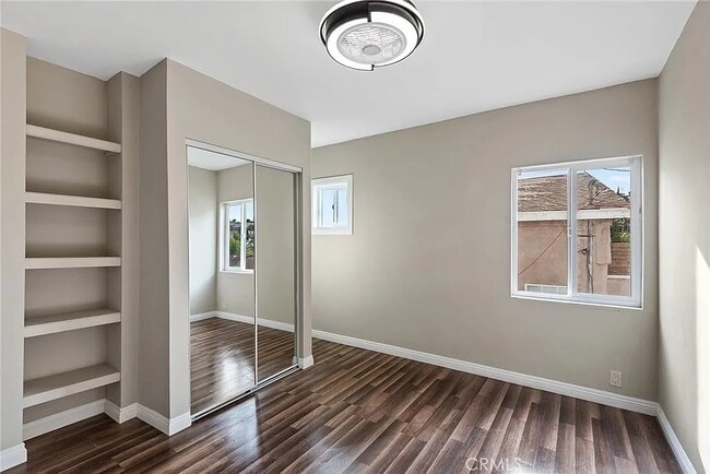 Building Photo - 1520 Helen Dr