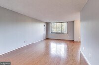 Building Photo - 5500 Holmes Run Pkwy