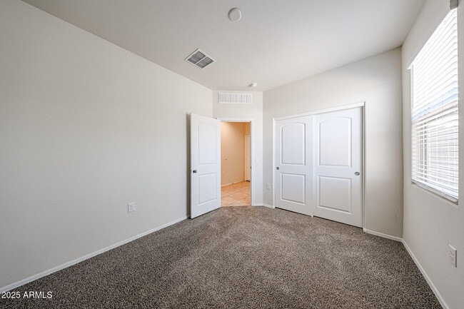 Building Photo - 31041 W Avalon Cir