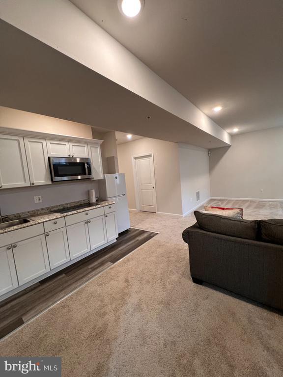 Building Photo - 9867 Selkie Ln