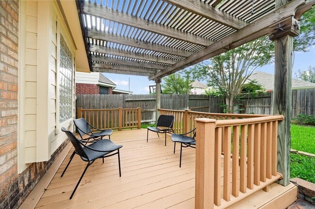 Building Photo - 11539 Whittier Bridge Ln