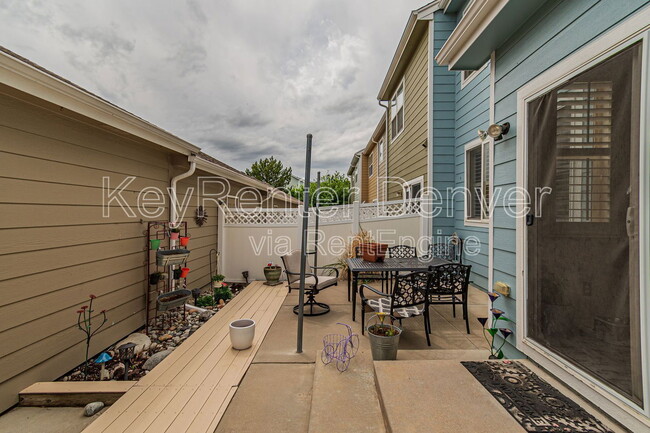 Building Photo - 15612 E 96th Way