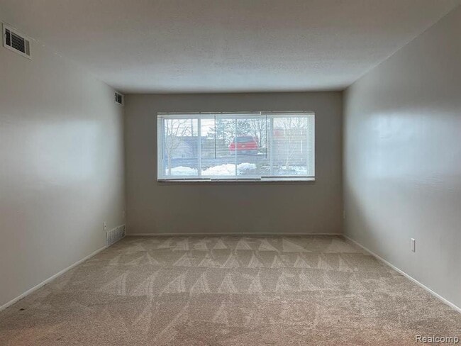 Building Photo - Milford Park Apartments