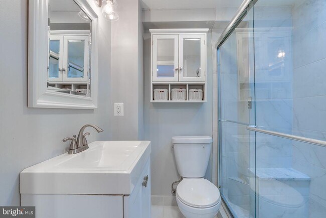 Building Photo - 1206 Riggs Ct