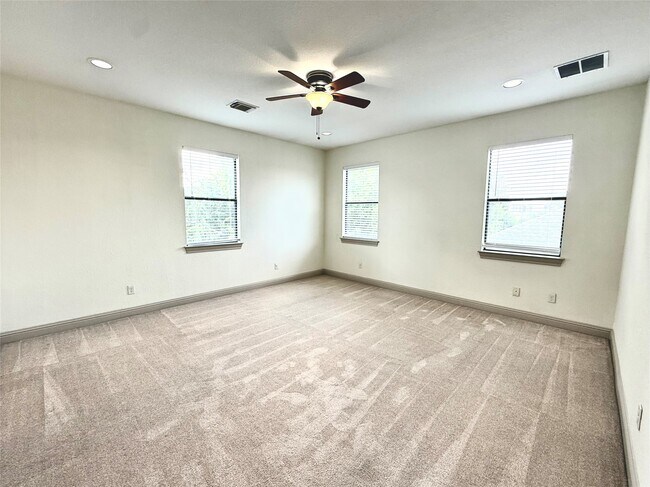 Building Photo - 4514 Inker St