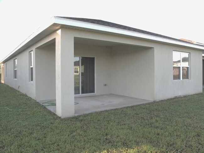 Building Photo - 12221 Nettuno Wy