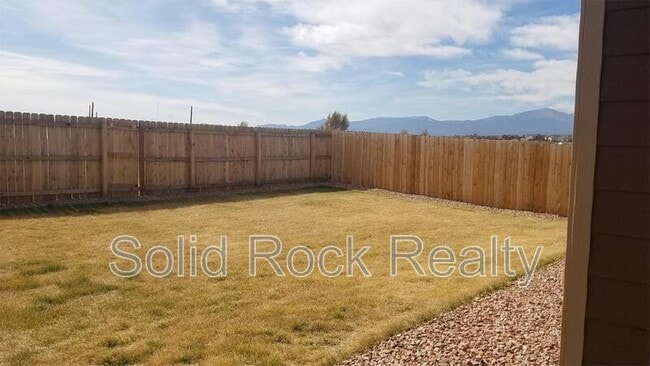 Building Photo - 7618 Cat Tail Creek Dr
