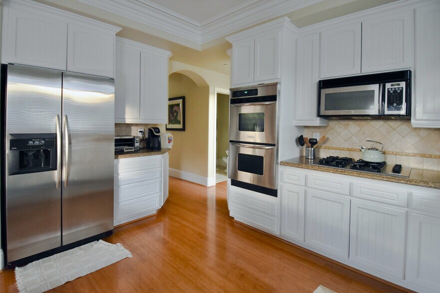 Kitchen with double oven and gas stove - 2212 Marshallfield Ln