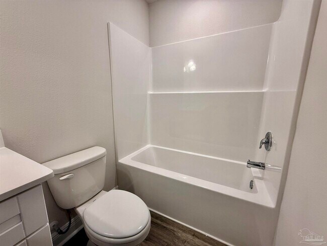 Building Photo - 4067 Pendragon Cir