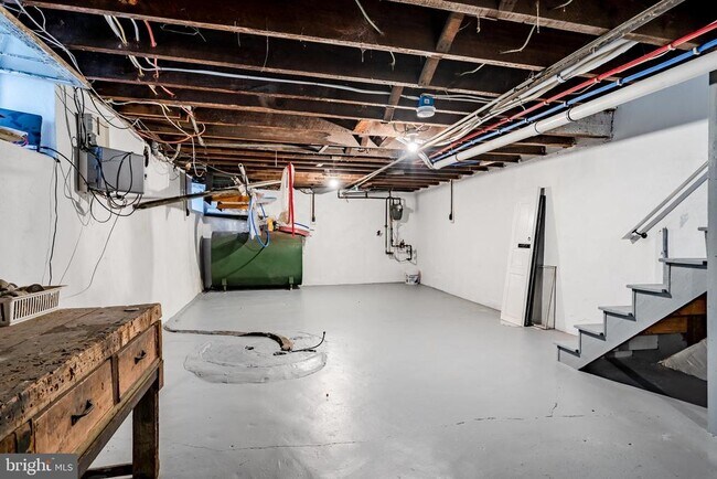 Building Photo - 310 W Biddle St