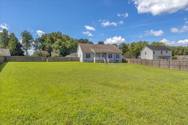 Building Photo - 164 Backfield Pl