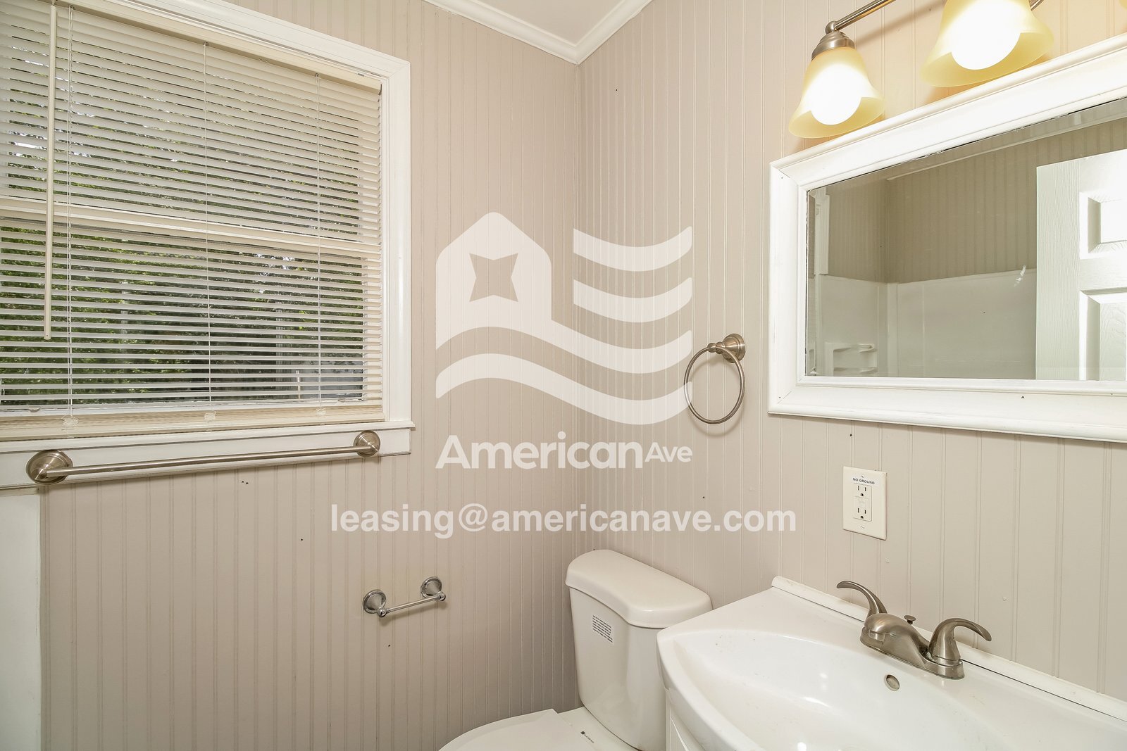 Building Photo - 883 Medfield Rd