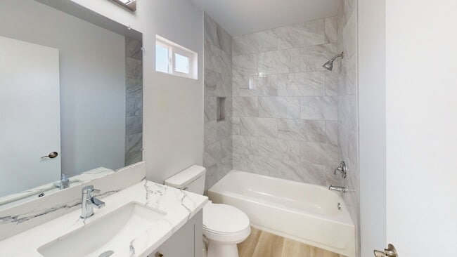 Building Photo - NEW PRICE \ BRAND NEW 2-BEDROOM