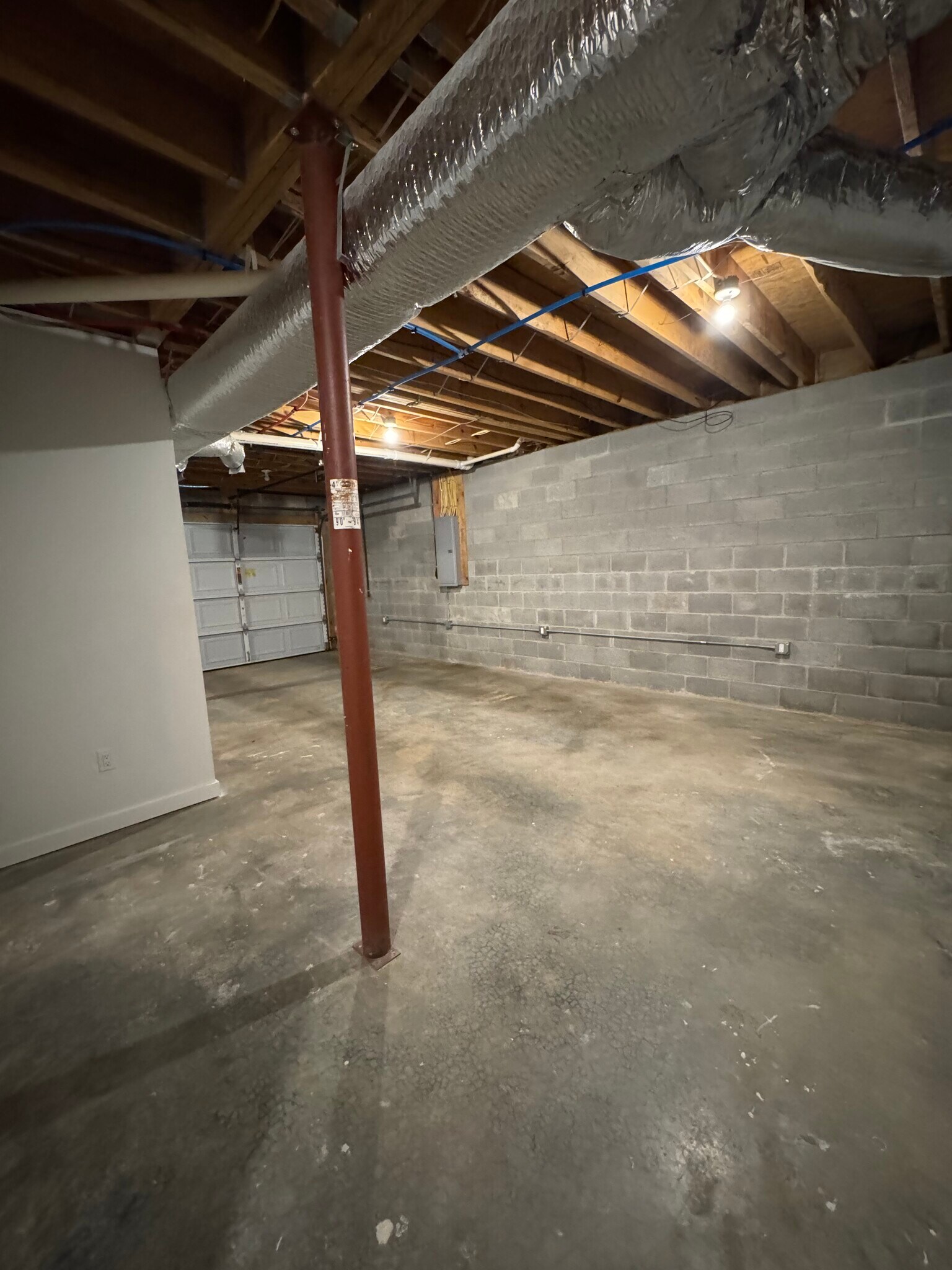 Building Photo - 1453 Oxford Pl