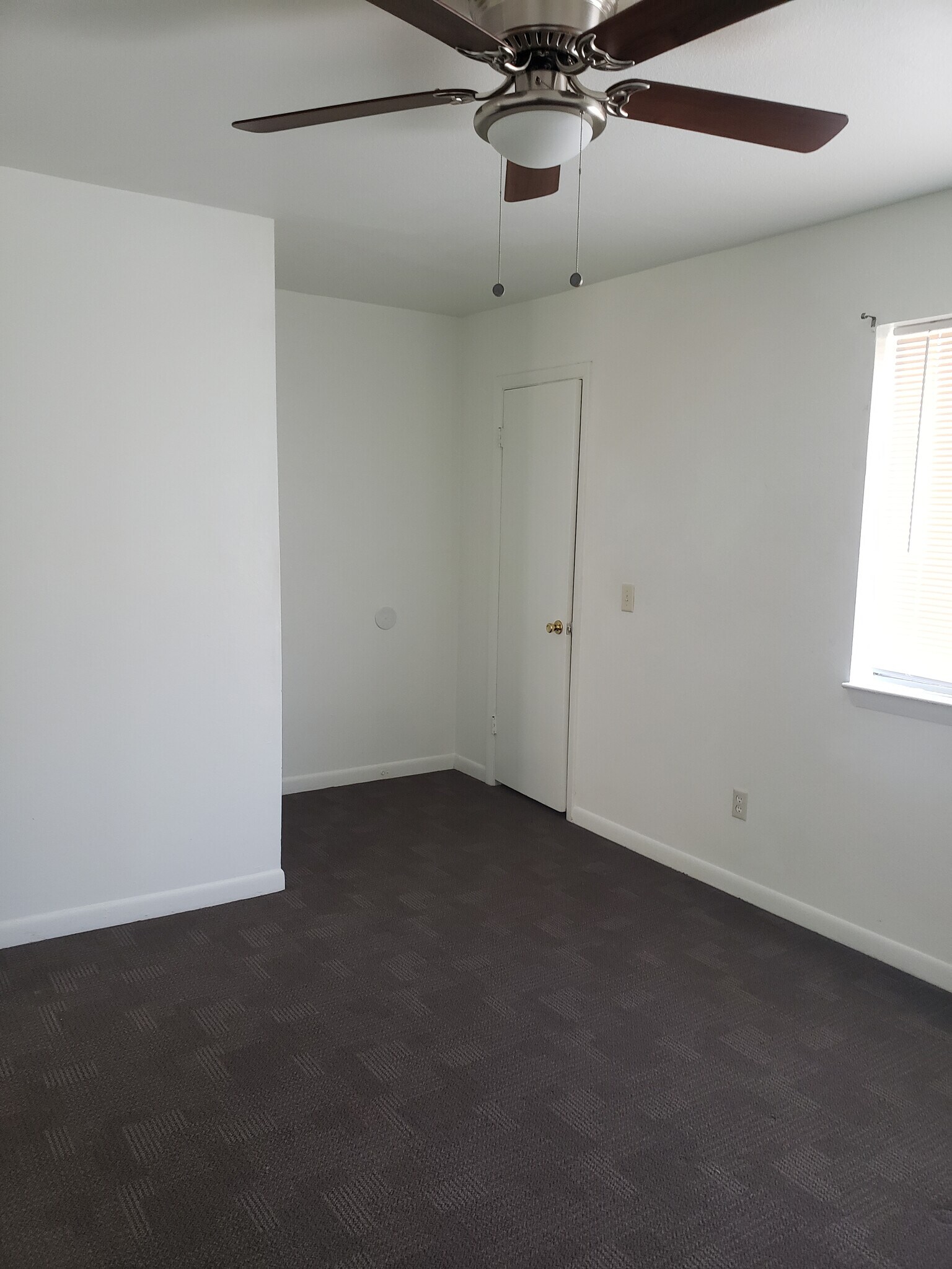 Bedroom - 5818 Butler Dr