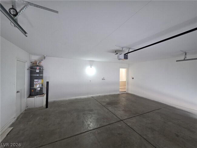 Building Photo - 626 Palmwood Ln