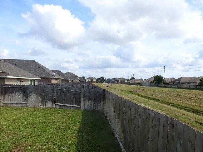 Building Photo - 3535 Goldleaf Trail Dr