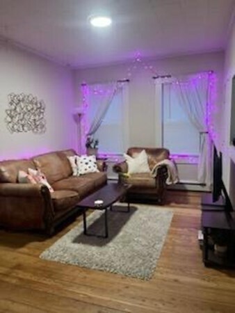 Building Photo - 178 Summer St