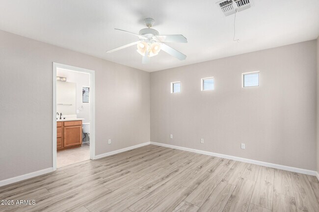 Building Photo - 7503 S 14th St