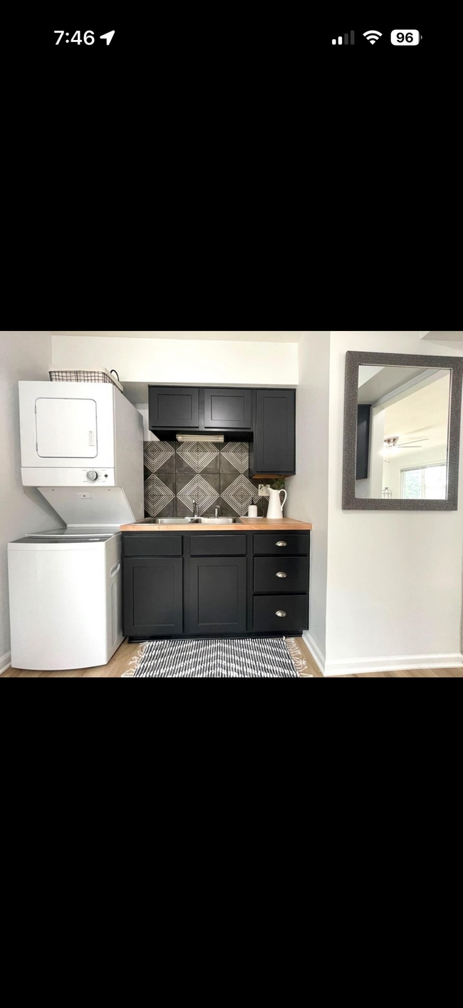 Building Photo - 4212 Jewell St