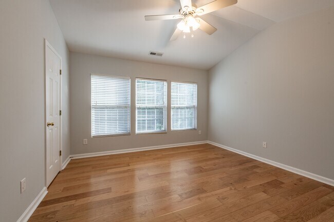Building Photo - 1732 Sorrell Brook Way