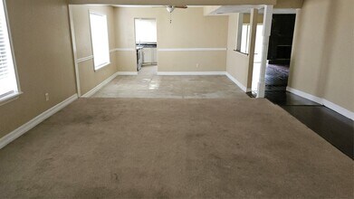 Building Photo - 12807 Villawood Ln