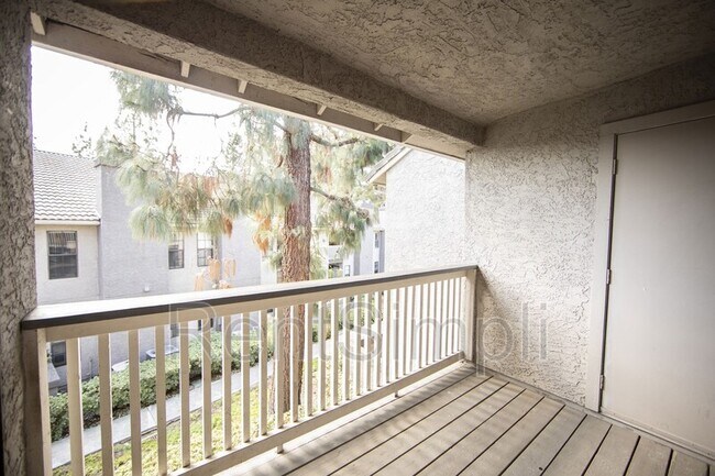 Building Photo - 15024 Avenida Venusto