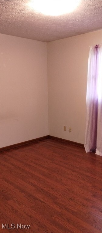 Building Photo - 206 Stuart Dr