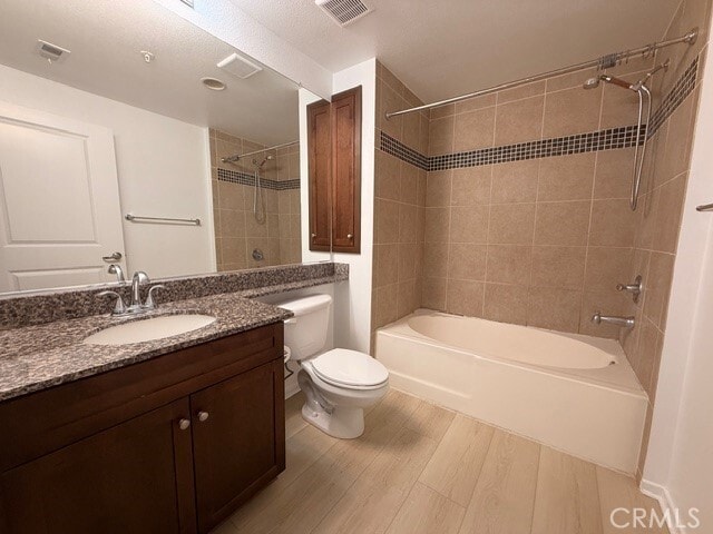 Building Photo - 2324 Scholarship