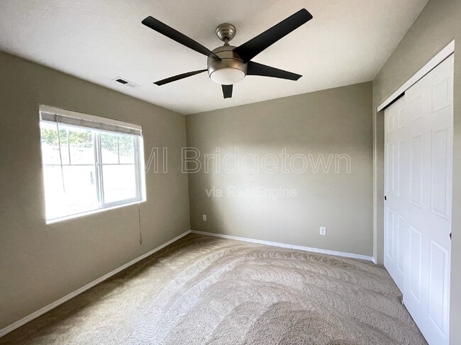 Building Photo - 6252 SW 182nd Terrace