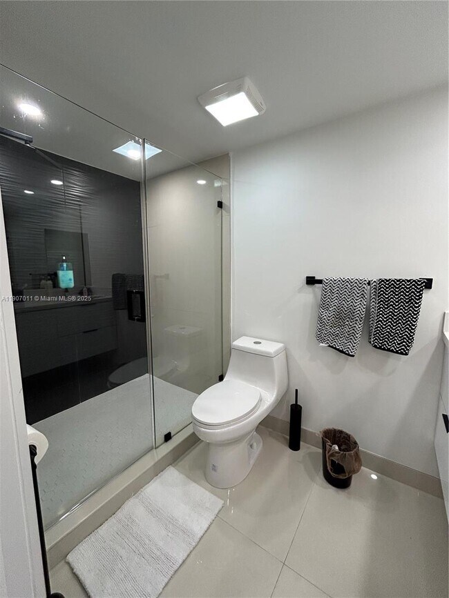 Building Photo - 200 Berkley Rd