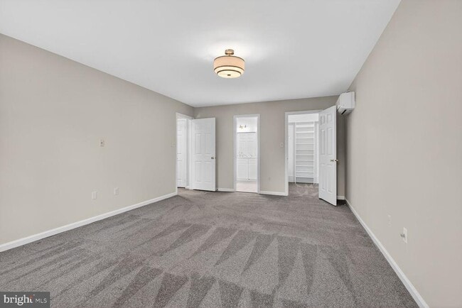 Building Photo - 1302 Clayborne House Ct