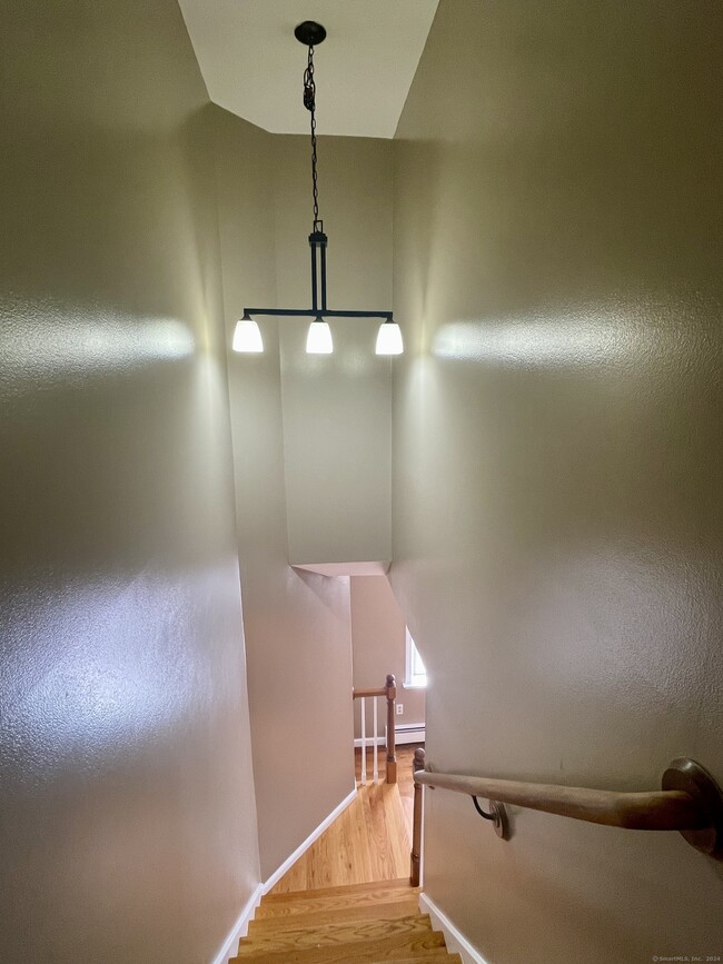 Building Photo - 72 Kingfisher Cir