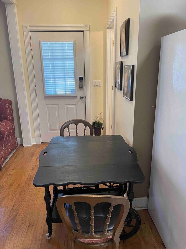 Building Photo - 175 Schools Dr