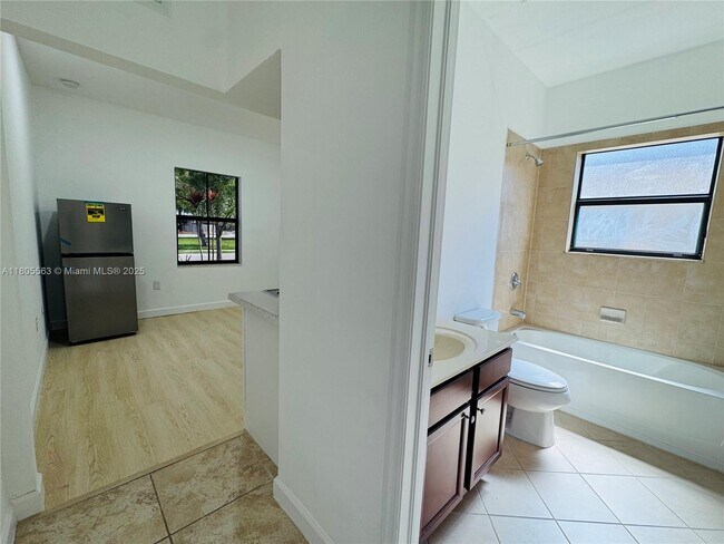 Building Photo - 11510 SW 240th Terrace