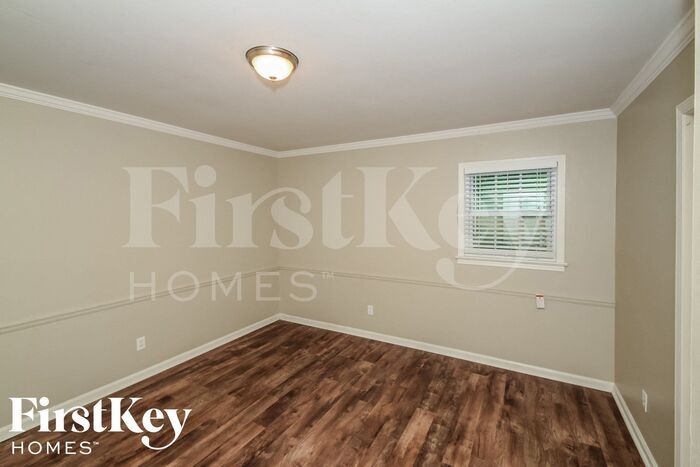 Building Photo - 1416 Brewster Cir