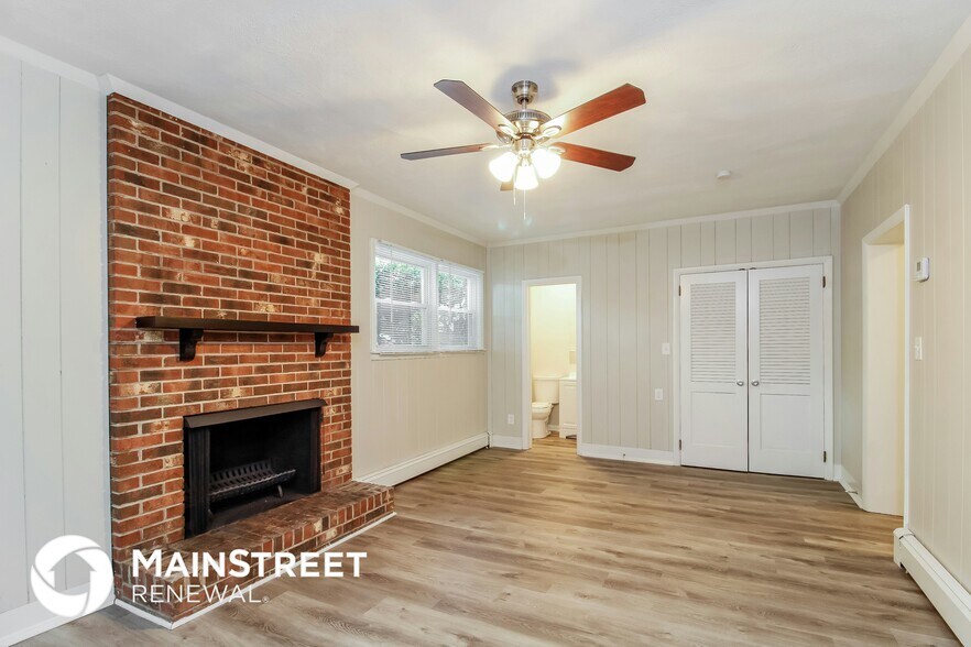 Building Photo - 501 Florham Dr