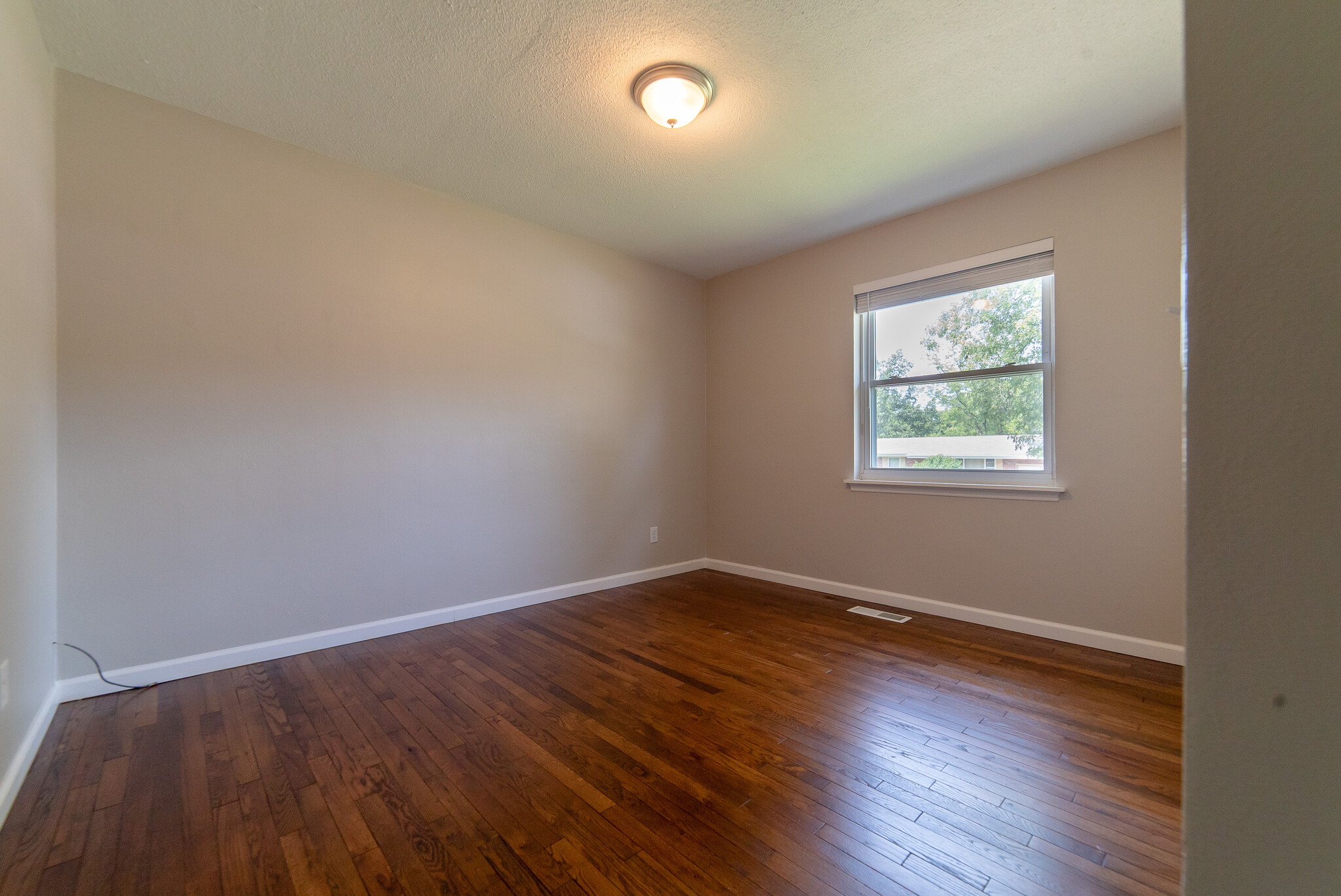 Building Photo - 3906 William Dr
